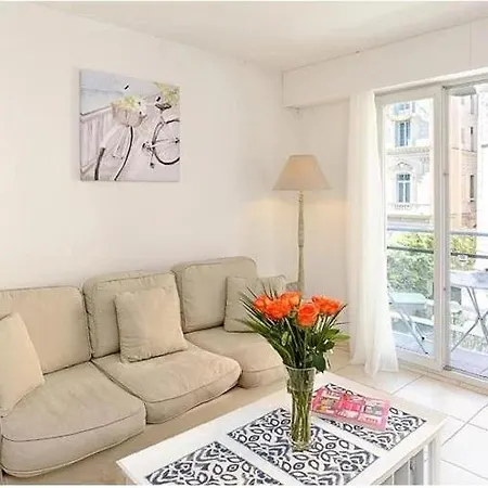 Apartment 2 Pieces Centre Ville-balcon Nizza