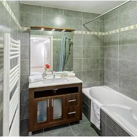 Апартаменты 2 Pieces Centre Ville-balcon Ницца